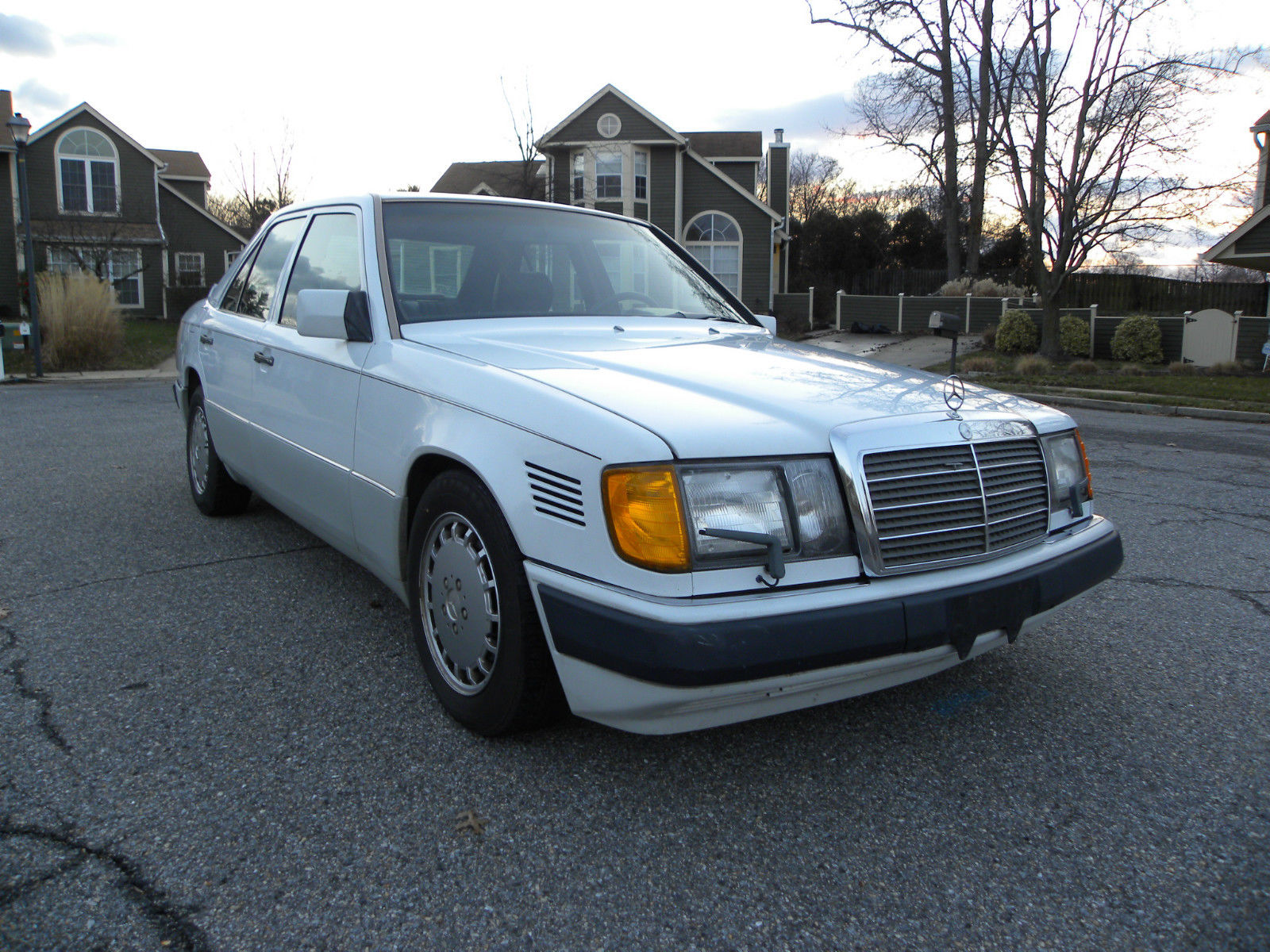 300d low original miles well maintained excellent condition