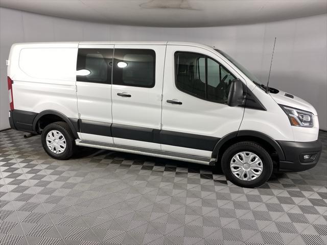 2023 ford transit-150 base