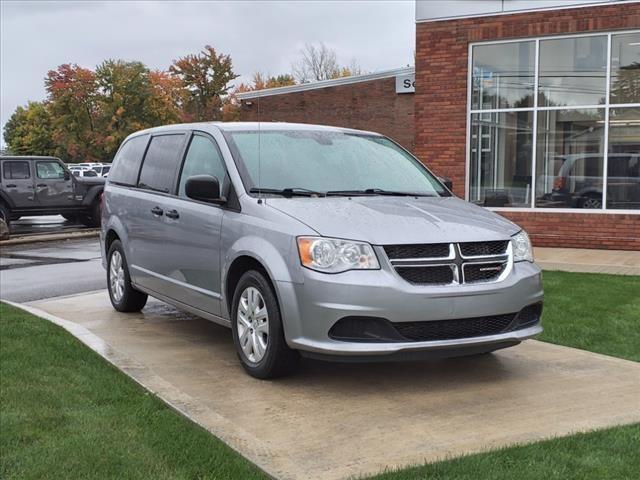 2019 dodge grand caravan se