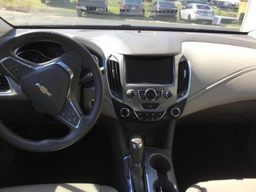 2017 chevrolet cruze in minneapolis, minnesota