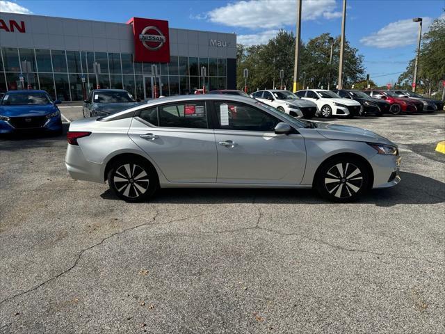 2022 nissan altima 2.5 sv