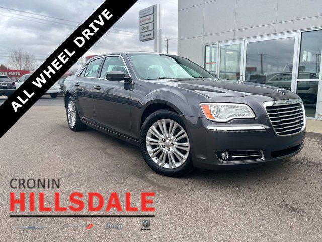 2013 chrysler 300 s
