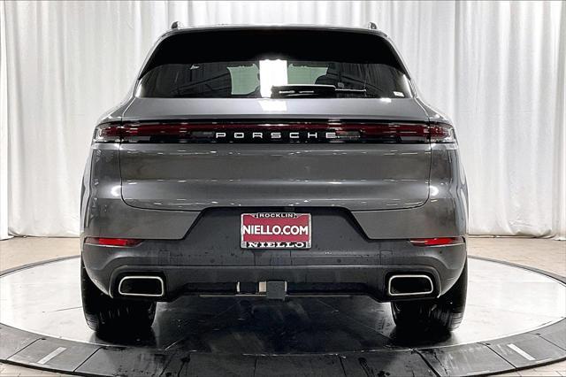 2024 porsche cayenne base (tiptronic)