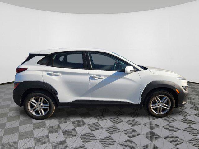 2022 hyundai kona se