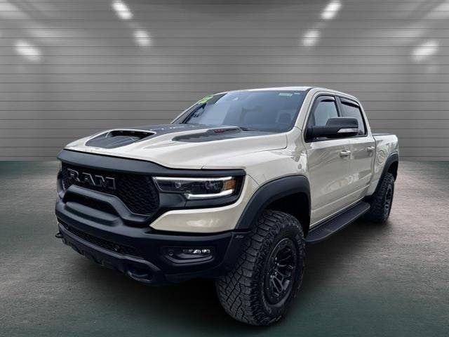 2022 ram 1500 trx in lake lincolndale, new york
