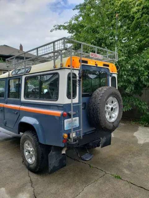 1990 land rover defender 110 300tdi country station wagon