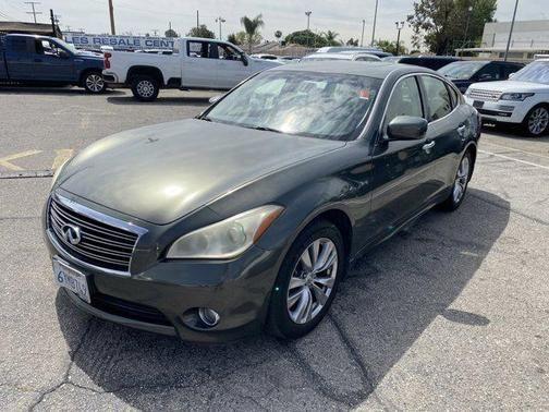 2013 infiniti m37