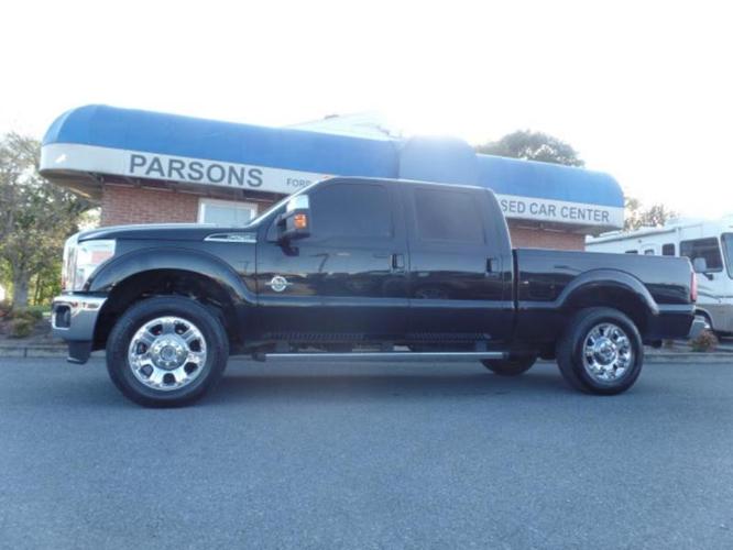 2013 ford f-250 super duty king ranch 4x4 king ranch 4dr crew cab 6.8 ft. sb pickup for sale in martinsburg, west virginia