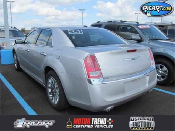2012 chrysler 300 limited in columbus, oh