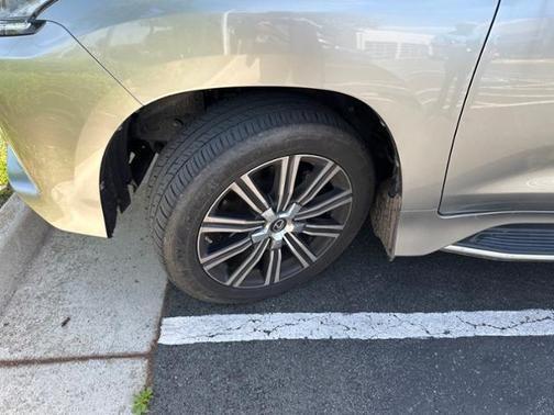 2019 lexus lx 570 in saint louis, missouri