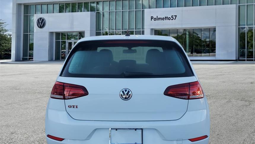 2019 volkswagen golf gti se