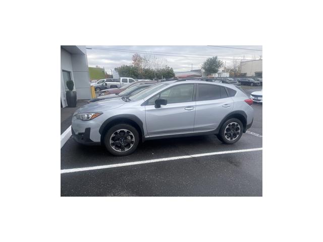 2022 subaru crosstrek base