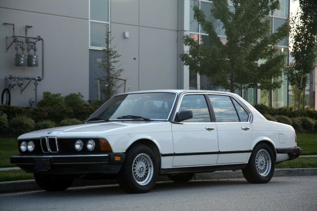 1983 bmw 733i survivor. no rust. drives great!