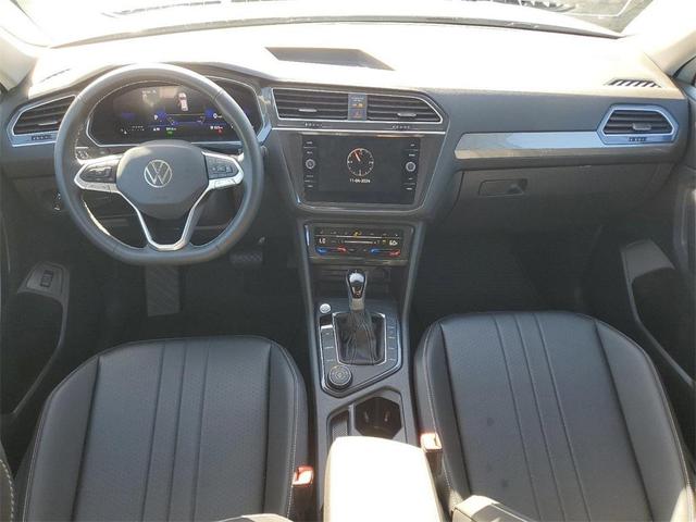 2024 volkswagen tiguan 2.0t se