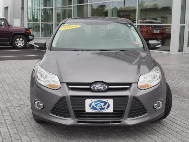 2014 ford focus se se 4dr hatchback for sale in salem, new hampshire
