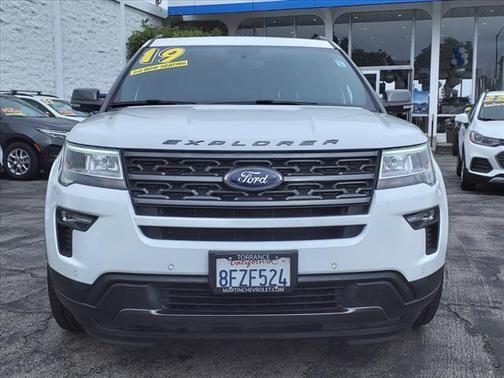 2019 ford explorer