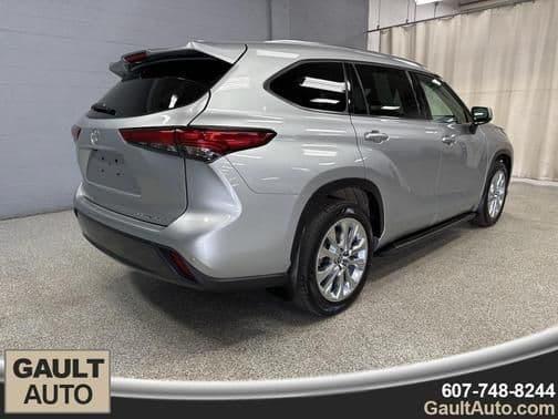 2021 toyota highlander limited in campville, new york