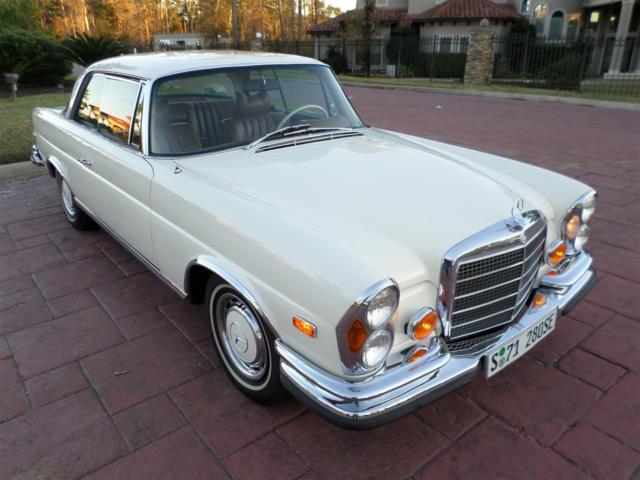 280se 3.5 coupe: 4 speed, sunroof, pwr windows, fully serviced, extremely clean!
