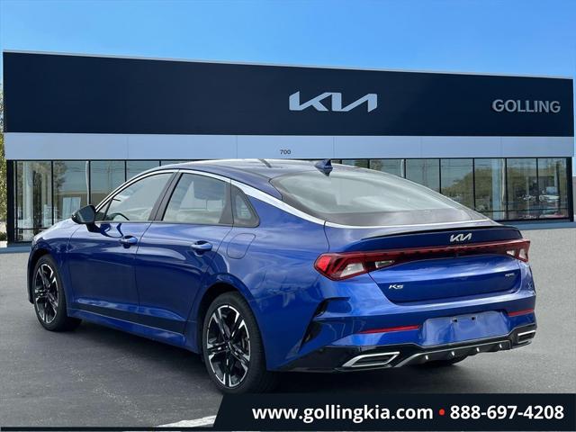 2022 kia k5 gt-line