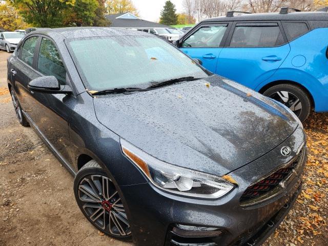 2021 kia forte gt