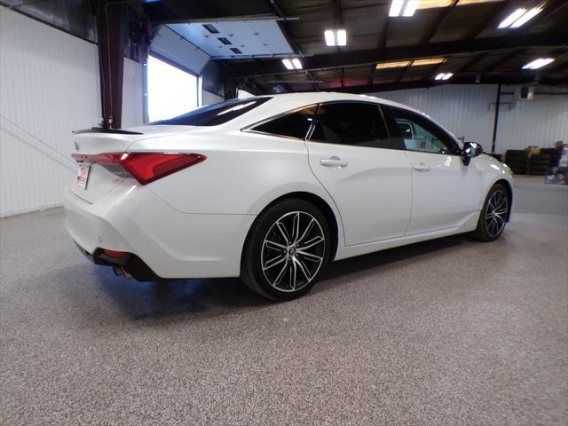 2019 toyota avalon xle