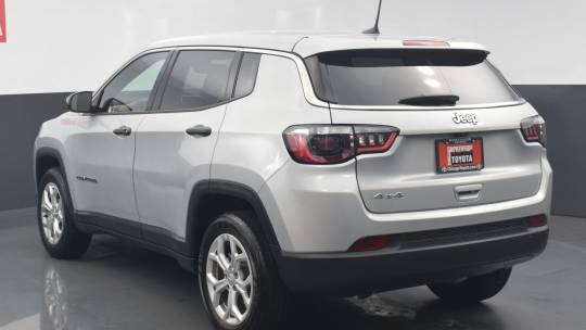 2024 Jeep Compass