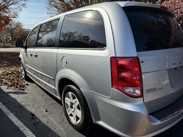 2012 dodge grand caravan se