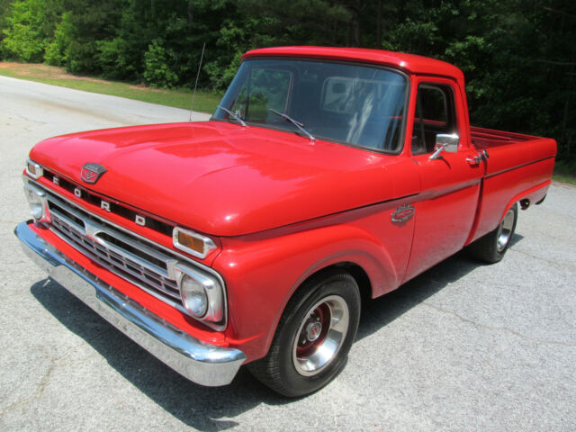 beautiful driver, small block v8, automatic, new paint! watch video