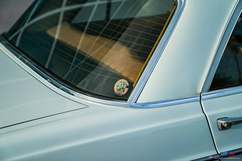 1972 mercedes-benz 280se 51,500 miles horizon blue 4.5 liter v8 3 speed automa