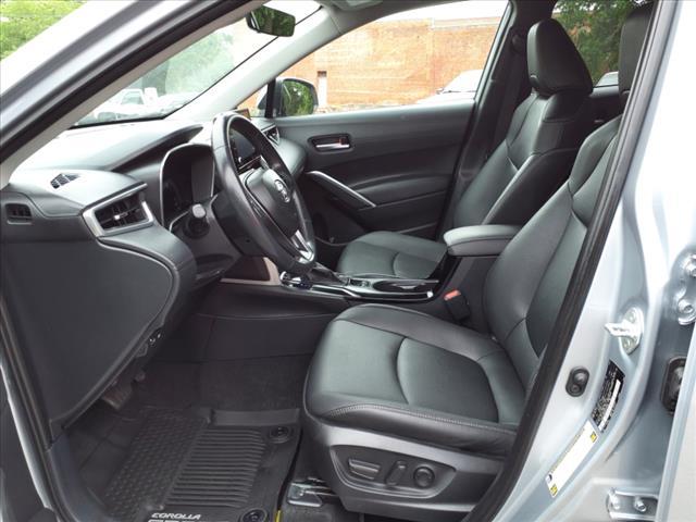 2022 toyota corolla cross xle