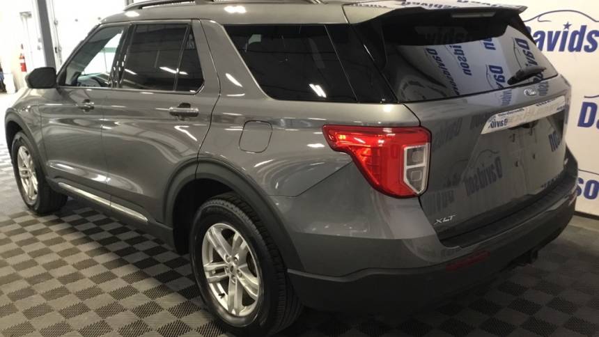 2021 ford explorer xlt