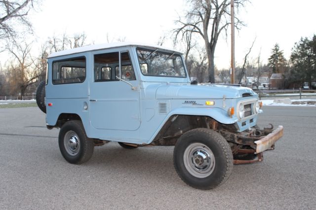 1970 toyota land cruiser fj40, original paint, runs like a champ!!