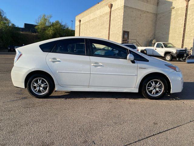 2010 toyota prius iii
