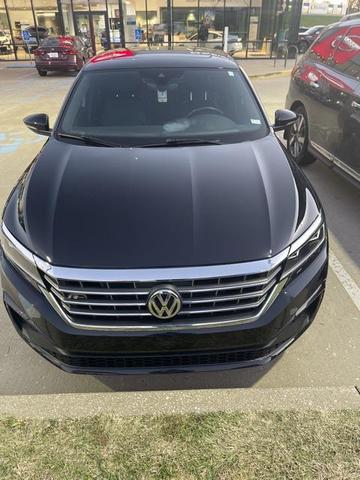 2021 volkswagen passat 2.0t r-line
