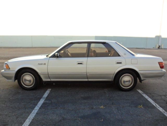 1990 toyota crown v8 collection condition only 26k miles