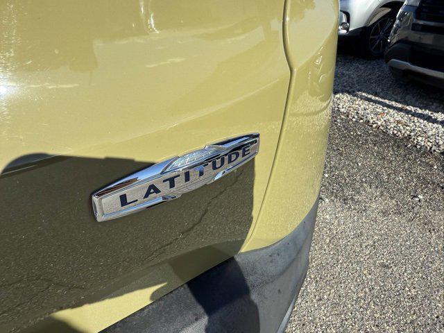 2015 jeep renegade latitude