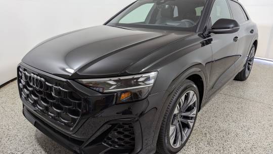 2025 Audi Q8