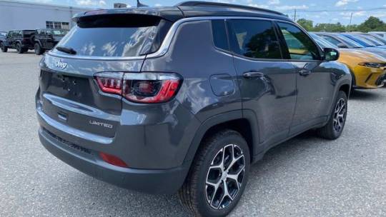 2024 Jeep Compass