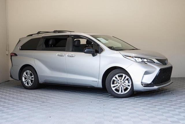 2021 toyota sienna xse 7 passenger