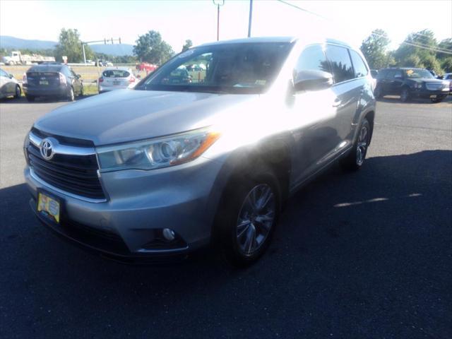 2015 toyota highlander le