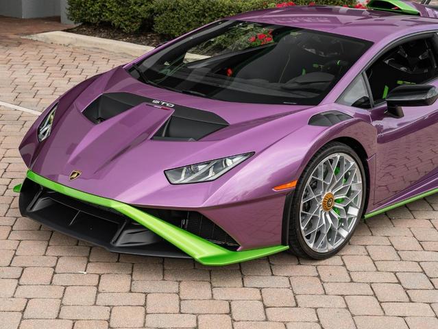 2023 lamborghini huracan sto base