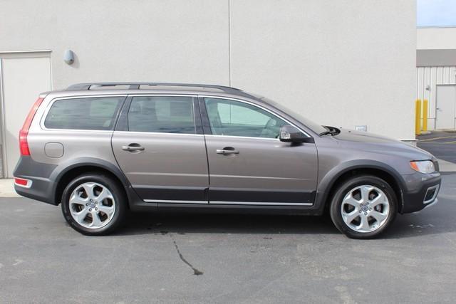 2011 volvo xc70 in brookfield, wisconsin