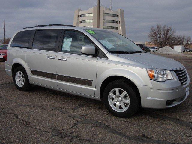 2010 chrysler town & country touring for sale in bismarck, north dakota