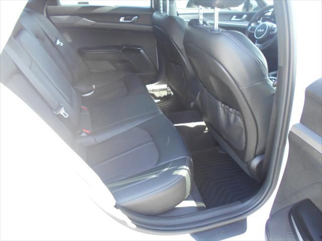 2023 kia k5 gt-line
