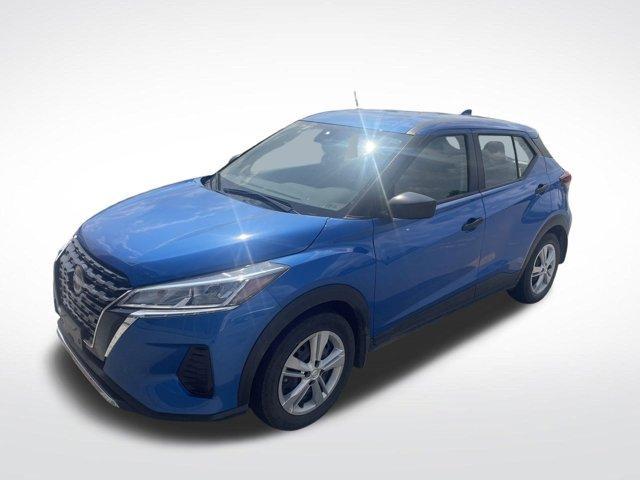 2022 nissan kicks s