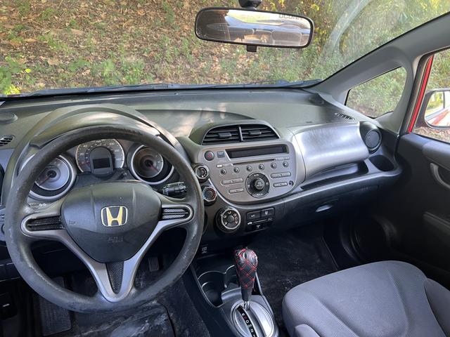 2010 honda fit base