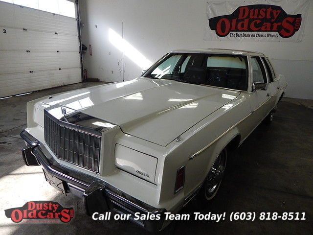 1979 white runs drive excel interior!
