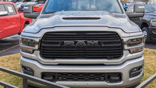 2024 RAM 3500 laramie level 1