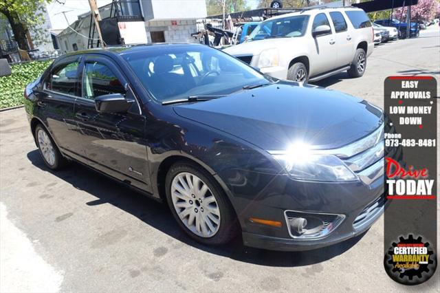 2010 ford fusion hybrid base