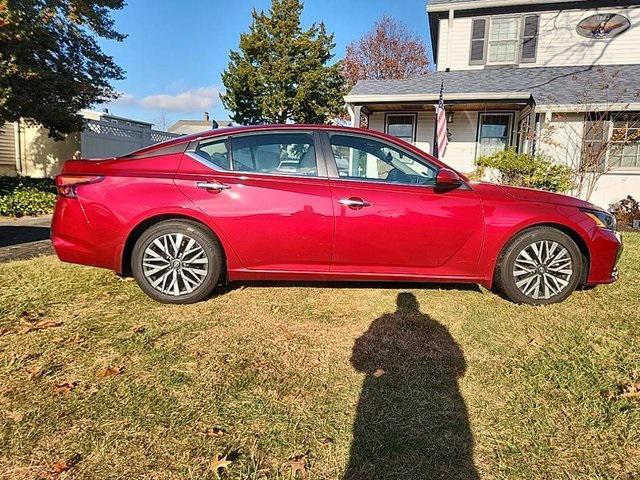 2023 nissan altima 2.5 sv